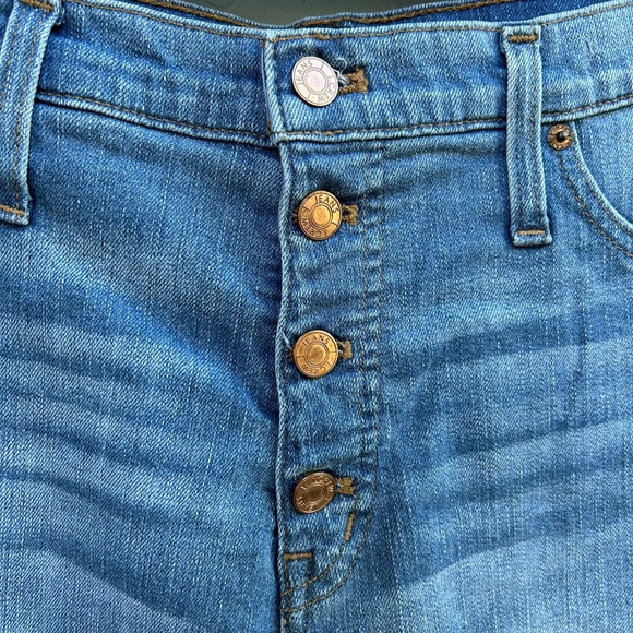 J  Crew High Rise Shorts, size 32 - Picture 4 of 11